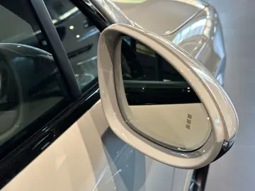 Porsche Cayenne SurroundView BOSE Luftfederung