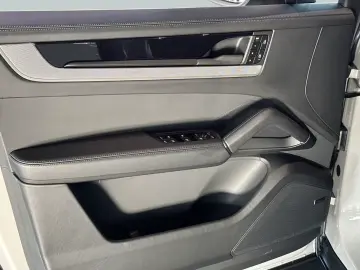 Porsche Cayenne SurroundView BOSE Luftfederung