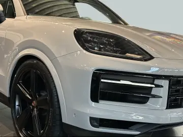Porsche Cayenne SurroundView BOSE Luftfederung