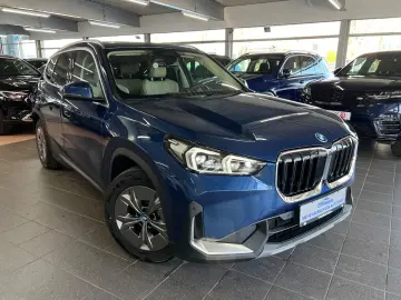 BMW X1 30e xD M Technic HaKa DAP HuD ParkPLUS Pano
