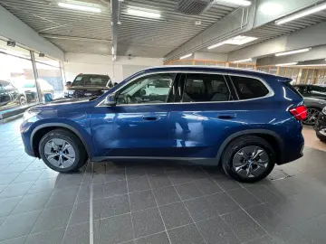 BMW X1 30e xD M Technic HaKa DAP HuD ParkPLUS Pano
