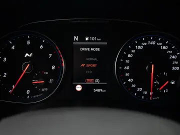 HYUNDAI i30 N Performance 2.0 TGDI LED NAVI KAMERA