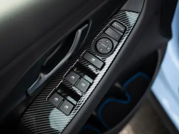 HYUNDAI i30 N Performance 2.0 TGDI LED NAVI KAMERA