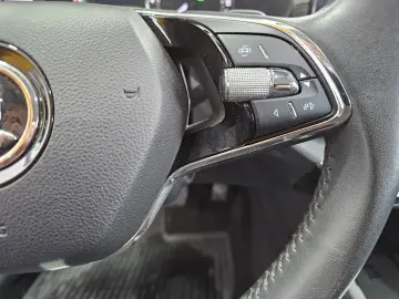 Škoda Octavia AMBITION 2.0 TDI DSG