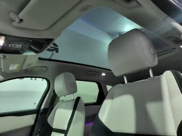 LAND ROVER Range Rover Velar R-Dynamic SE WERKSGAR 07 26