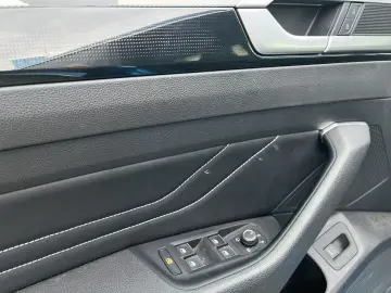 VW Arteon R-Line 2 0 TDI 4MOTION 7-Gang-DSG   360