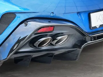 ASTON MARTIN Vantage Plasma Blue   Onyx Black