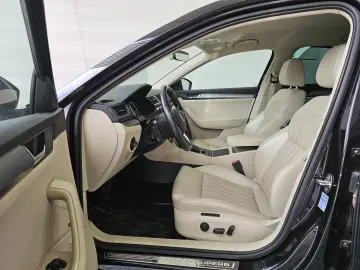 Skoda Superb 2.0 TDI 190 CP 4X4 DSG Style