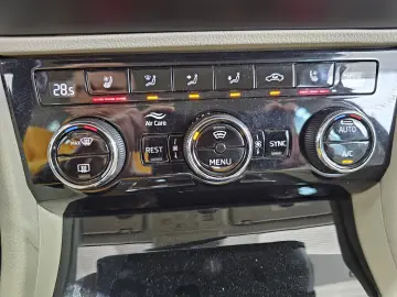 Skoda Superb 2.0 TDI 190 CP 4X4 DSG Style