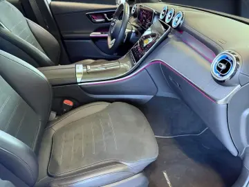 MERCEDES-BENZ GLC 300 de 4M Coupé AMG Night Pano DIS…