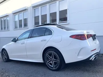 MERCEDES-BENZ C 300 e 4Matic AMG Line Panorama-360 Head-up