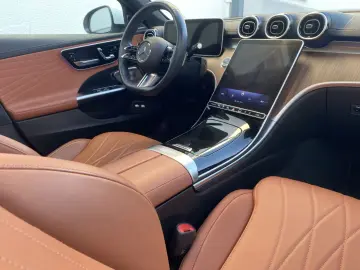 MERCEDES-BENZ C 300 e 4Matic AMG Line Panorama-360 Head-up