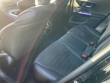 MERCEDES-BENZ GLC 300 de 4M Coupe AMG Pano Head Up M…