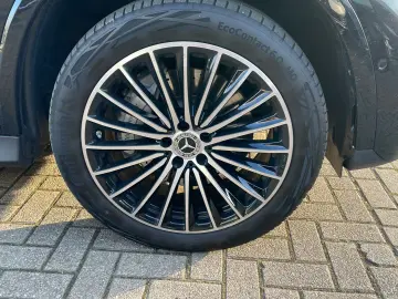 MERCEDES-BENZ GLC 300 de 4M Coupe AMG Pano Head Up M…