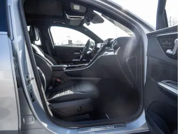 MERCEDES-BENZ GLC 300 e 4M Coupé AMG Sport Advanced …