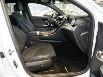 MERCEDES-BENZ GLC 300 de 4M Coupé AMG Sport Premium …