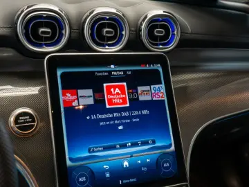 MERCEDES-BENZ GLC 300 de 4M Coupé AMG Sport Premium …