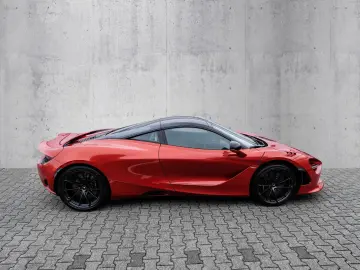 MCLAREN 750S Coupé Embar Orange  Track Brake  Lift