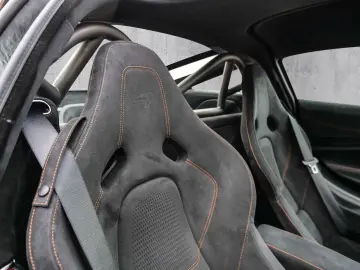 MCLAREN 750S Coupé Embar Orange  Track Brake  Lift