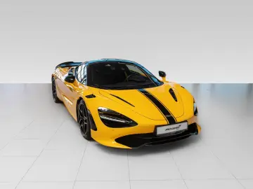 MCLAREN 750S Coupe - B&W - Performance interior