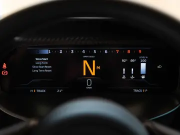 MCLAREN 750S Coupe - B&W - Performance interior