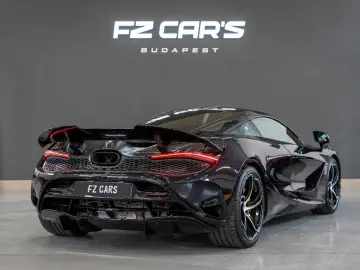 MCLAREN 750S MSO Midnight Black  Full PPF  Front Lift