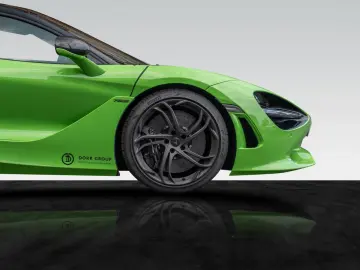 MCLAREN 750S Coupé   Mantis Green   Carbon Exterior