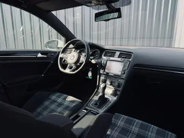 VOLKSWAGEN GOLF VII GTE   FAB 10.2015   1.4 HYBRID 150CP