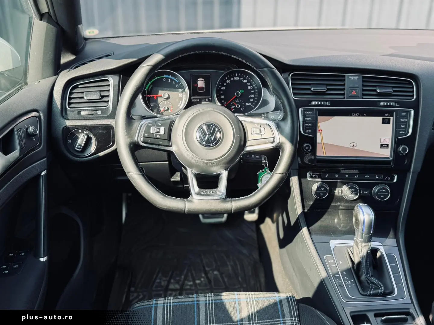 VOLKSWAGEN GOLF VII GTE   FAB 10.2015   1.4 HYBRID 150CP