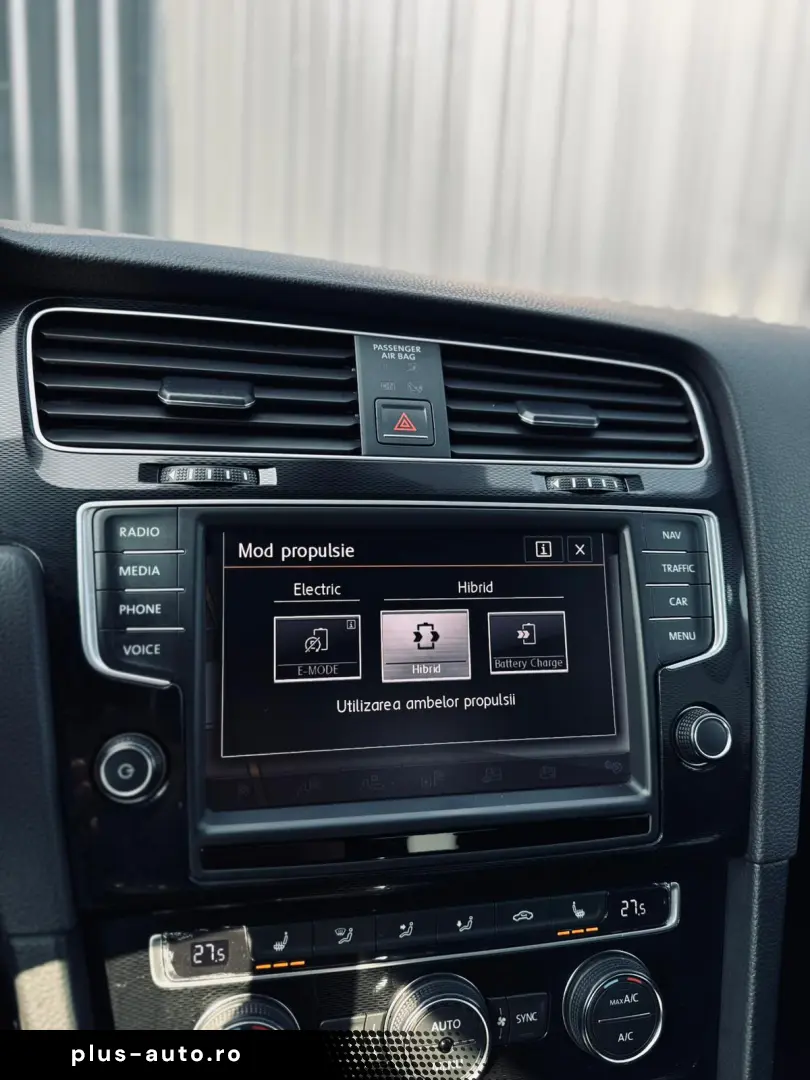 VOLKSWAGEN GOLF VII GTE   FAB 10.2015   1.4 HYBRID 150CP