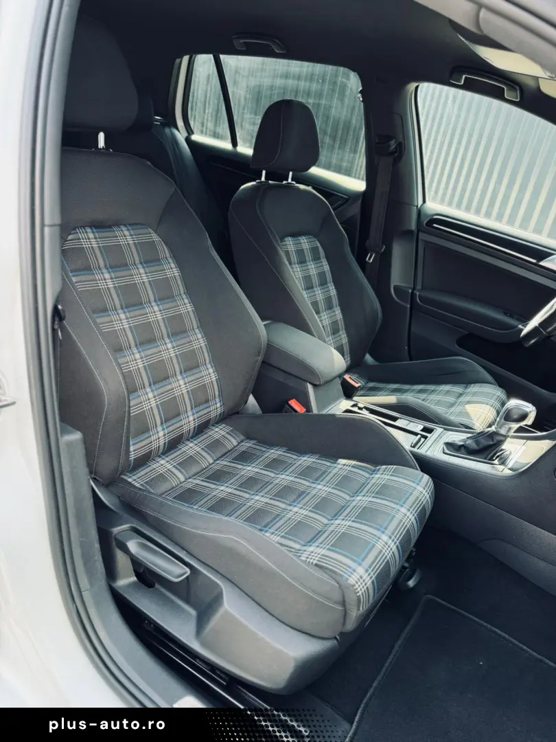 VOLKSWAGEN GOLF VII GTE   FAB 10.2015   1.4 HYBRID 150CP