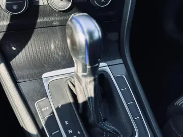 VOLKSWAGEN GOLF VII GTE   FAB 10.2015   1.4 HYBRID 150CP