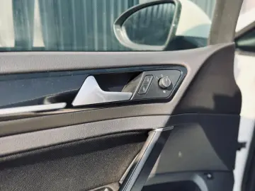 VOLKSWAGEN GOLF VII GTE   FAB 10.2015   1.4 HYBRID 150CP