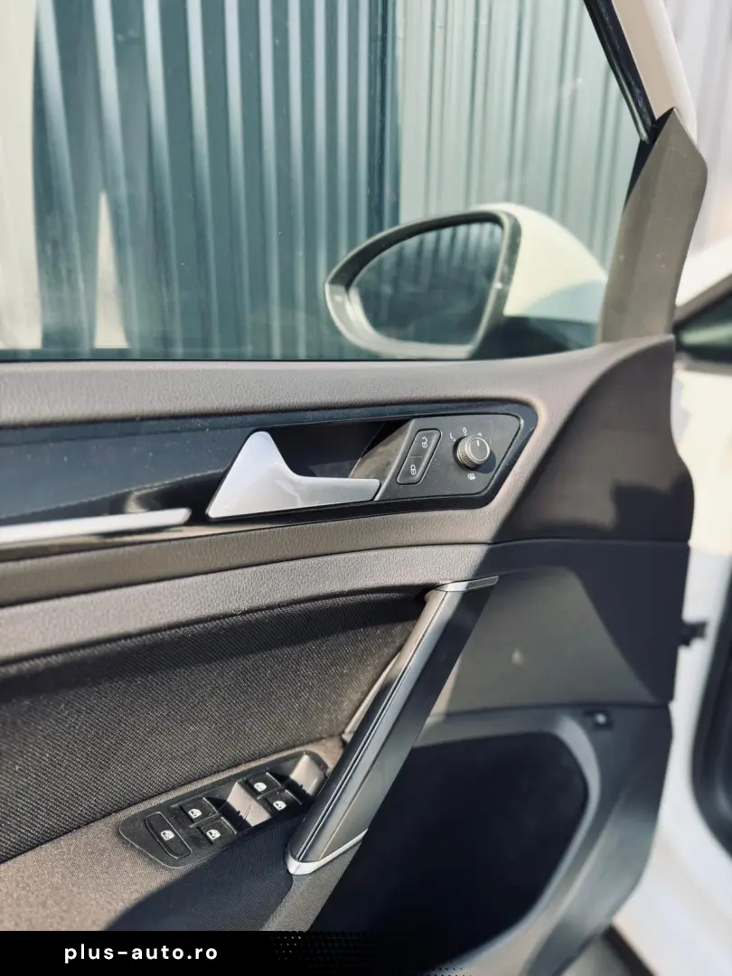 VOLKSWAGEN GOLF VII GTE   FAB 10.2015   1.4 HYBRID 150CP