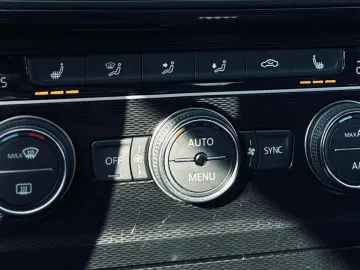 VOLKSWAGEN GOLF VII GTE   FAB 10.2015   1.4 HYBRID 150CP