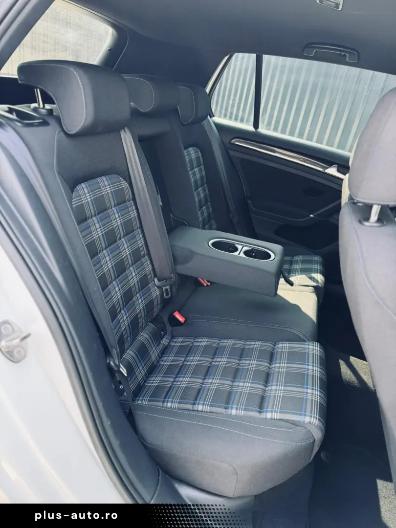 VOLKSWAGEN GOLF VII GTE   FAB 10.2015   1.4 HYBRID 150CP