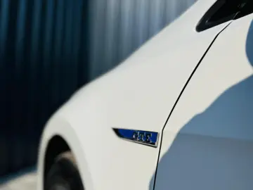 VOLKSWAGEN GOLF VII GTE   FAB 10.2015   1.4 HYBRID 150CP