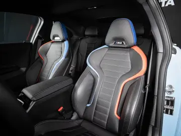 BMW M2  M-SITZ CARBON MEMORY