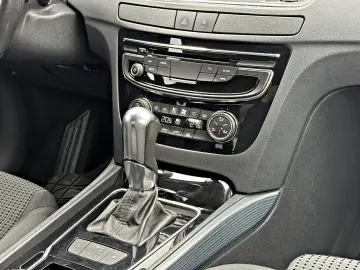 PEUGEOT 508 EAT6 Allure