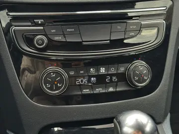 PEUGEOT 508 EAT6 Allure