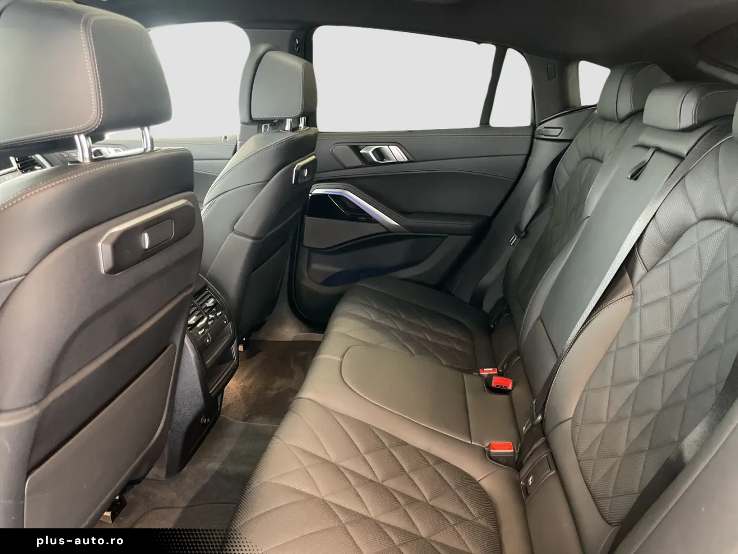 BMW X6 xDrive30d M Sport Standheizung Massage AHK