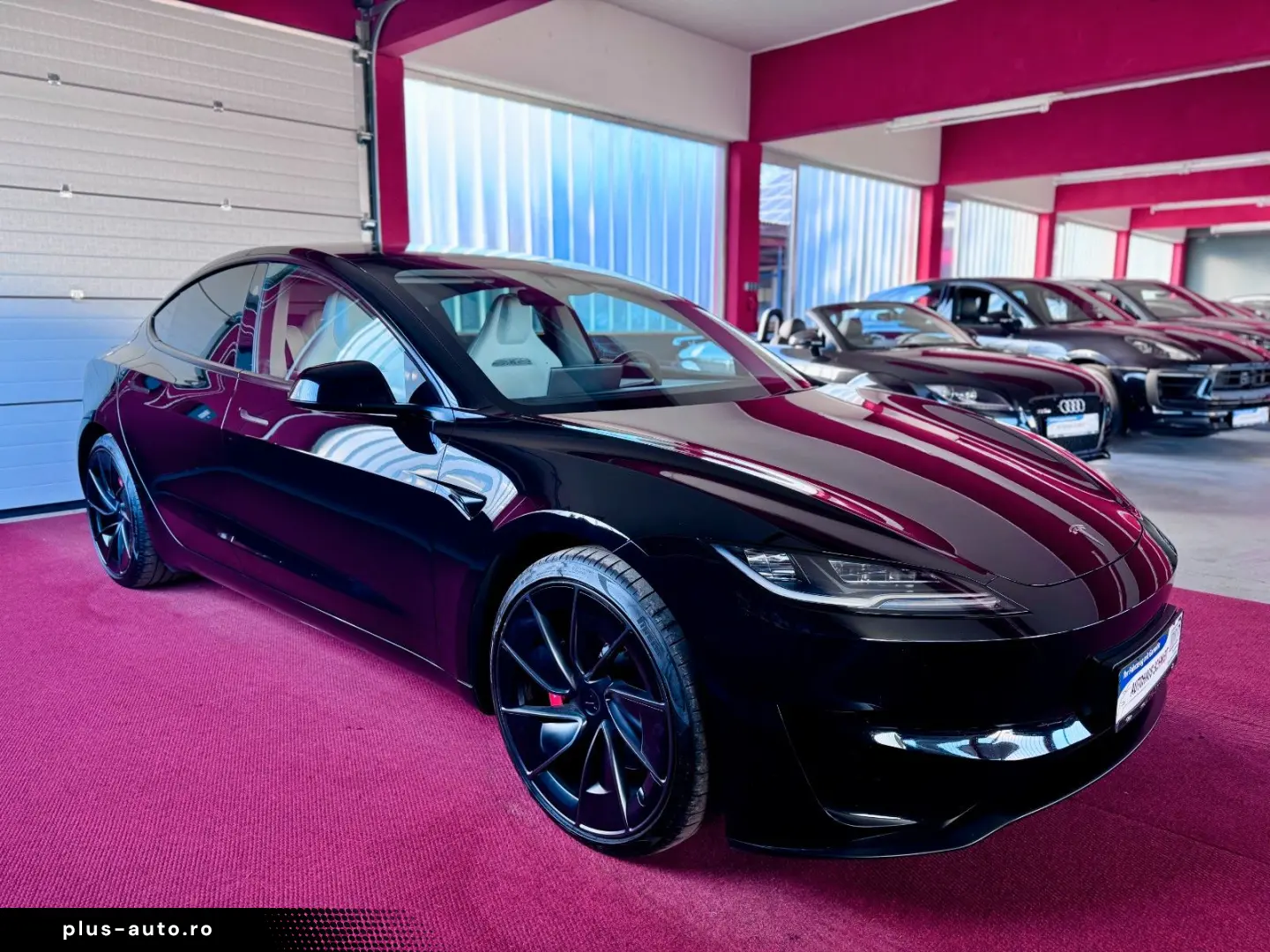 TESLA Model 3 Facelift Performance Dual AWD Steuer