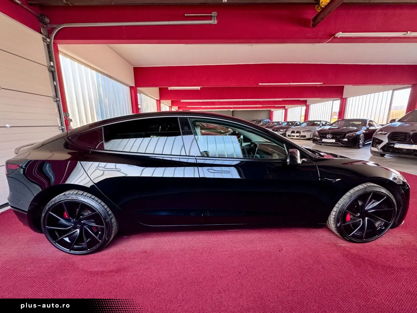 TESLA Model 3 Facelift Performance Dual AWD Steuer
