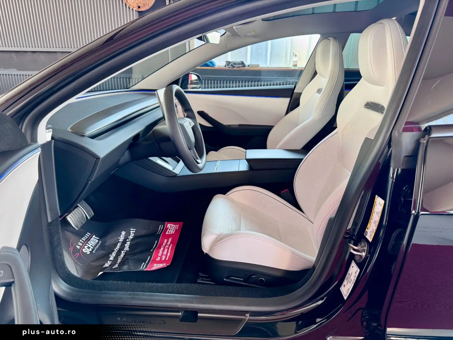 TESLA Model 3 Facelift Performance Dual AWD Steuer