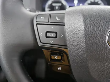 Toyota C-HR Hybrid FWD Active