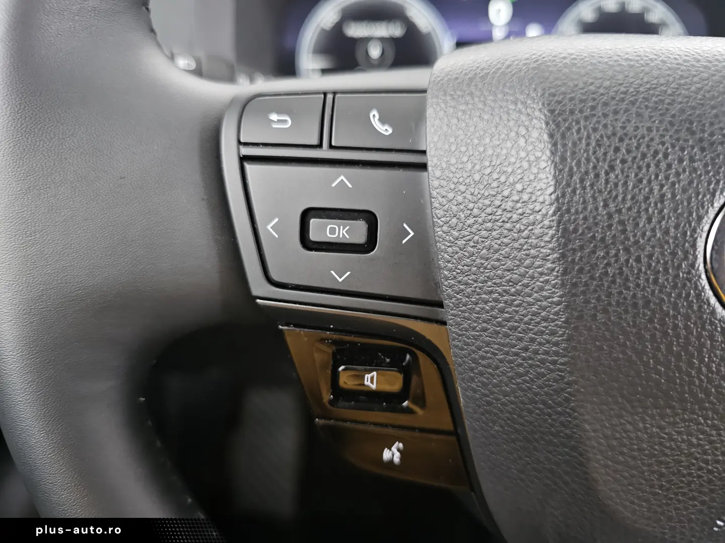 Toyota C-HR Hybrid FWD Active