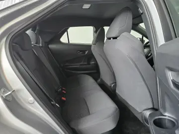 Toyota C-HR Hybrid FWD Active