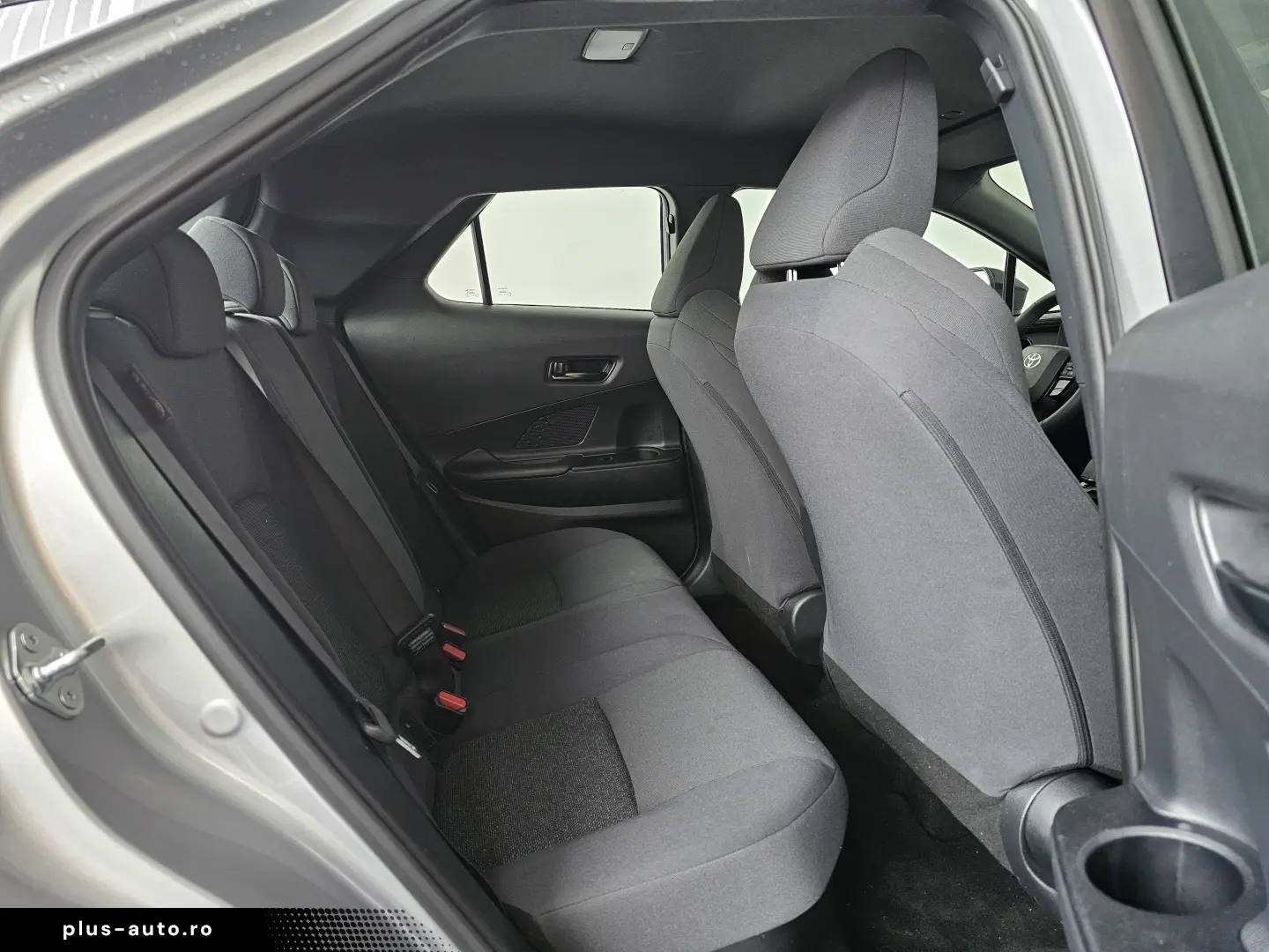 Toyota C-HR Hybrid FWD Active