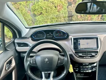 Peugeot 2008 124.000km Dubluclimatronic Rate Garantie