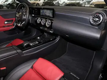 MERCEDES-BENZ CLA 250 e Coupé AMG KAMERA SPURHALTE M&hellip;